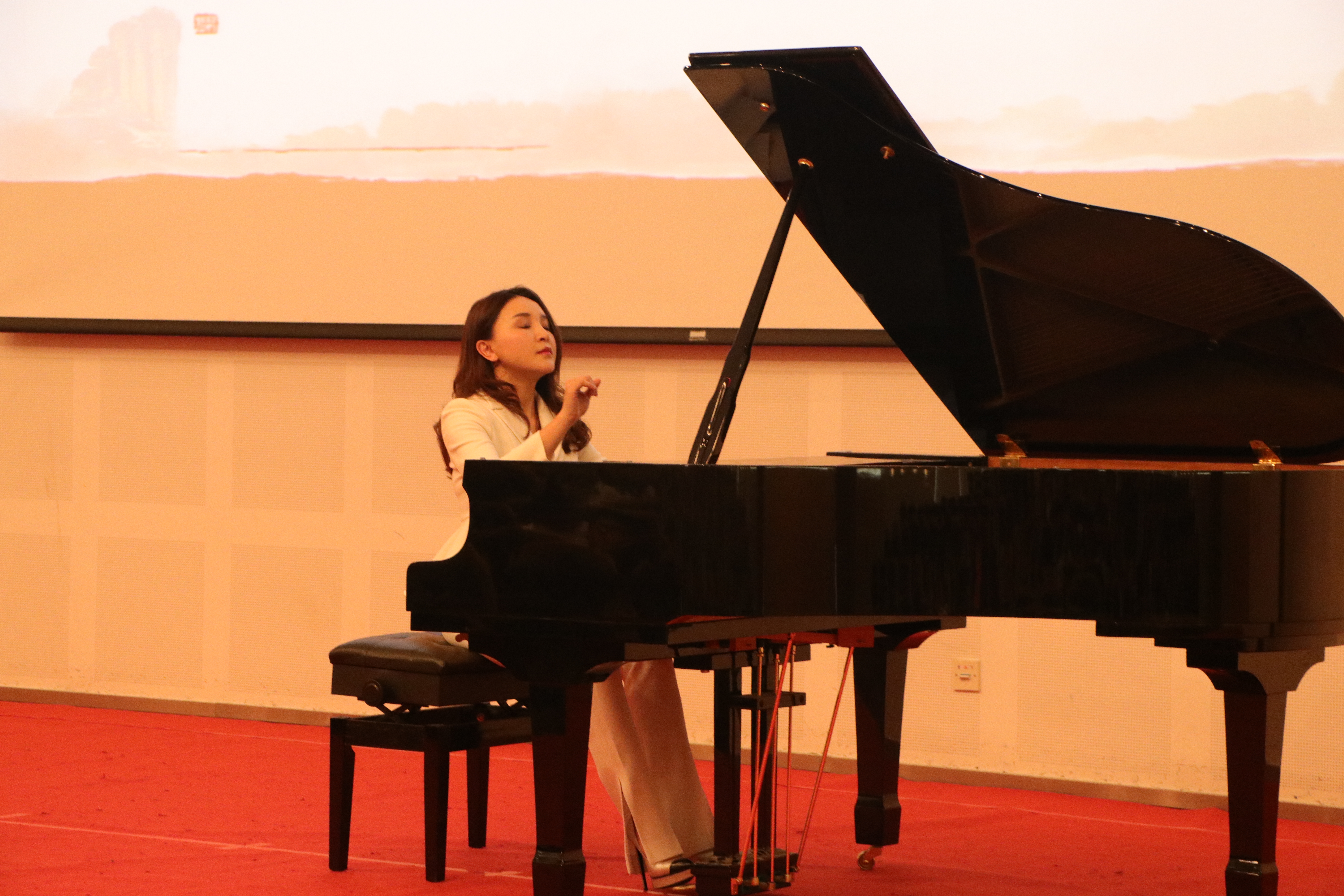 著名钢琴演奏家陈洁做客第279期周周讲