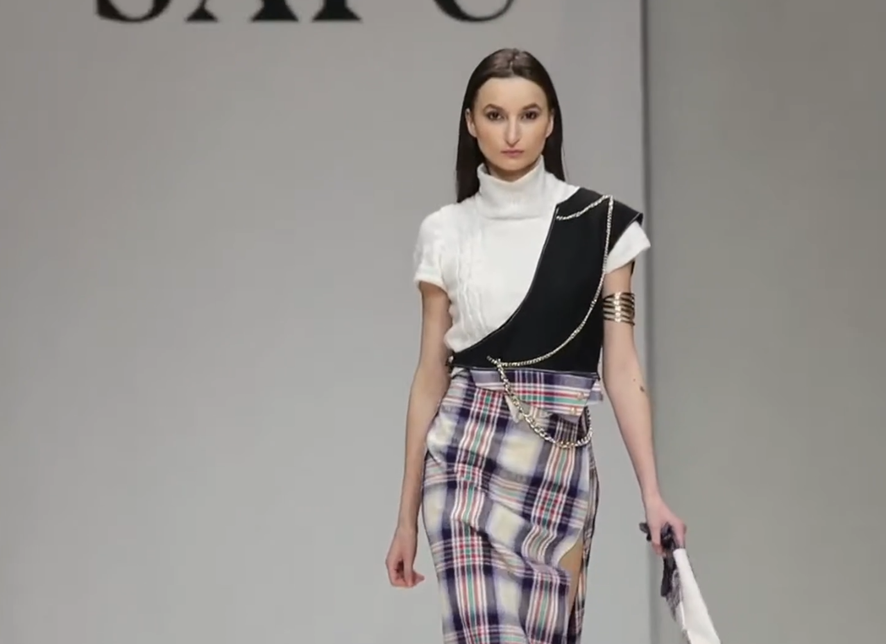 我校学子的“非遗新时尚” 设计作品亮相波兰克拉科夫时装周