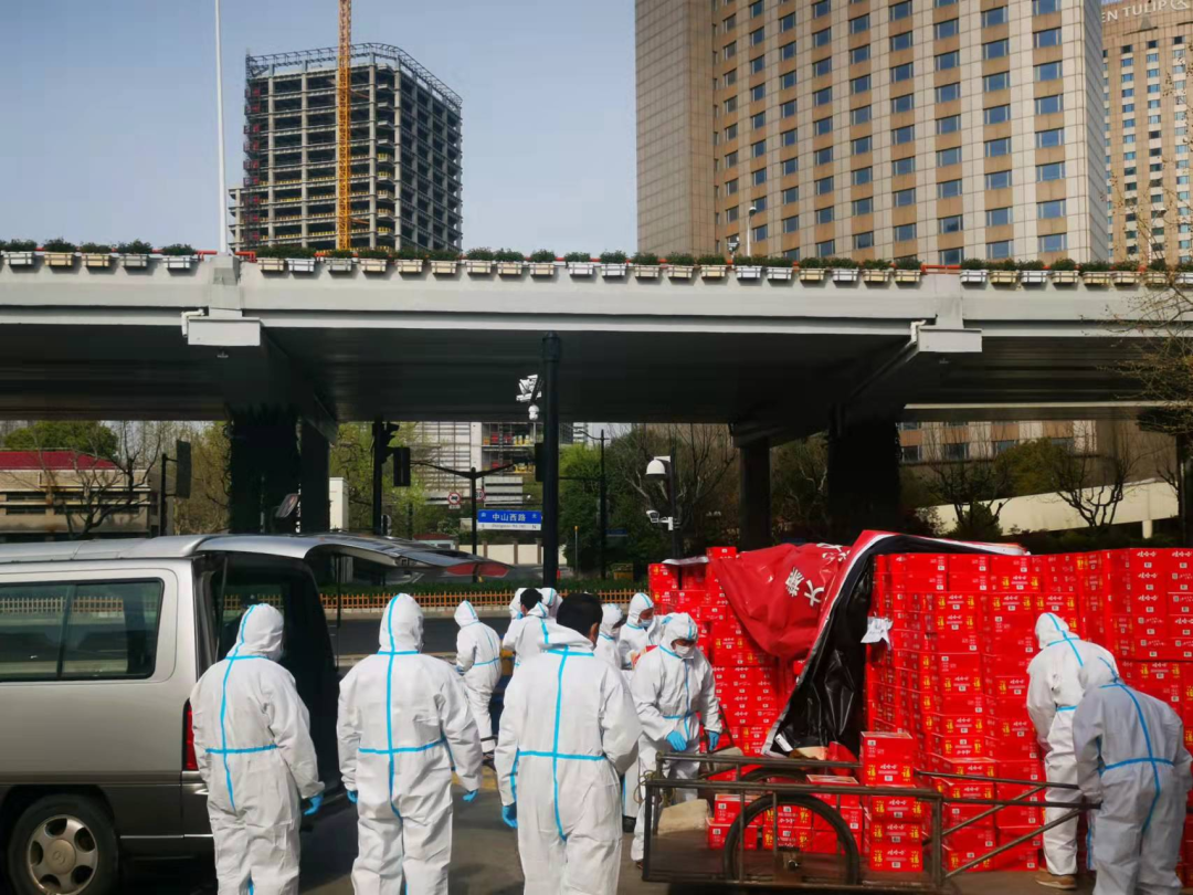 @东华朋友圈，你们的爱心，我们都收到了！